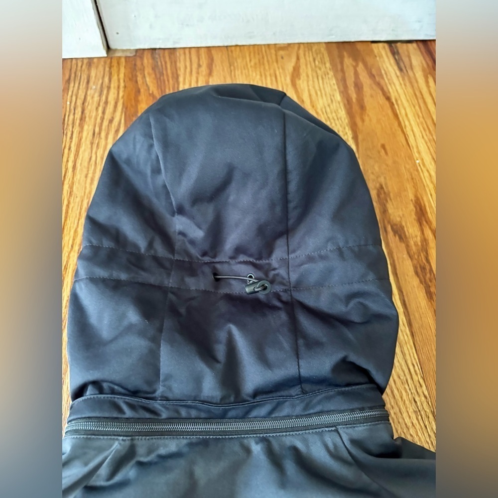 Nike Black Dri-FIT Running Performance Jacket - Small - Picture 11 of 16